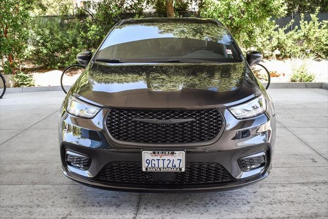 used 2023 Chrysler Pacifica Hybrid car, priced at $32,500