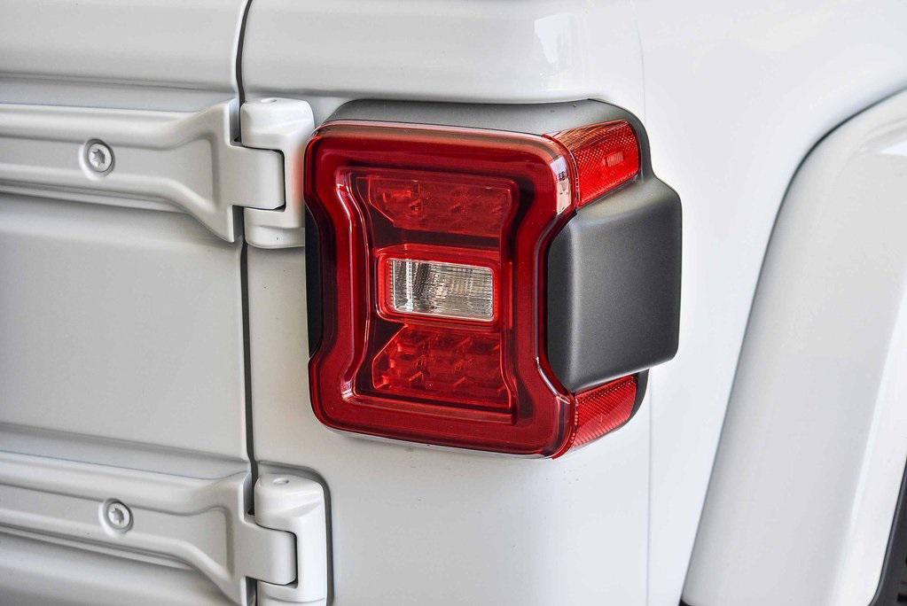 new 2025 Jeep Wrangler car, priced at $61,195