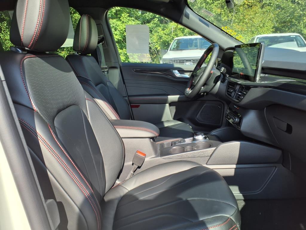 new 2025 Ford Escape car, priced at $36,975