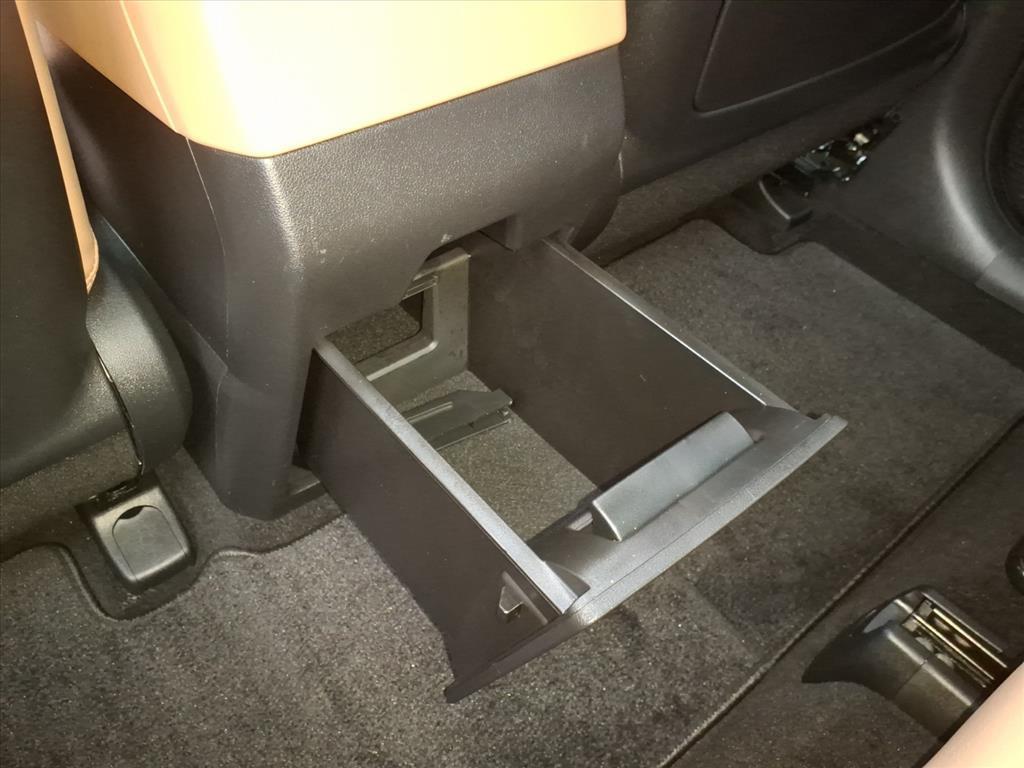 used 2025 Hyundai Santa Fe car, priced at $37,791