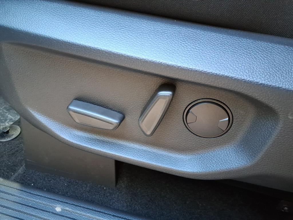 new 2025 Ford Ranger car, priced at $40,428