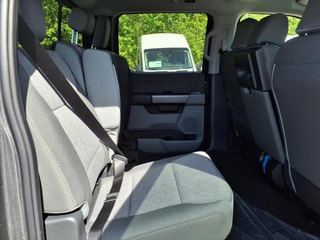 new 2025 Ford F-350 car, priced at $58,640