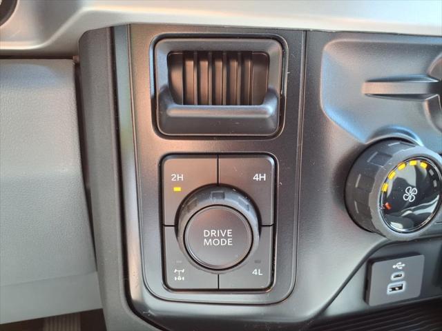 new 2025 Ford F-350 car, priced at $58,640