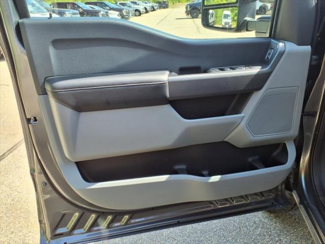 new 2025 Ford F-350 car, priced at $58,640