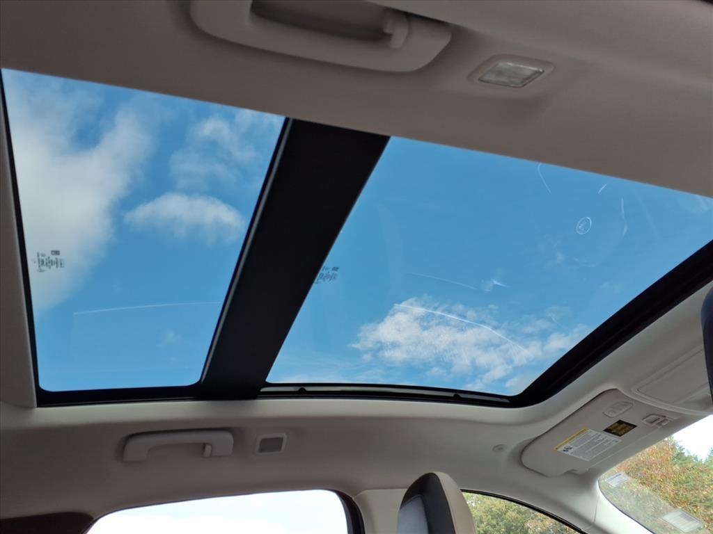 used 2022 Ford Escape car, priced at $23,986