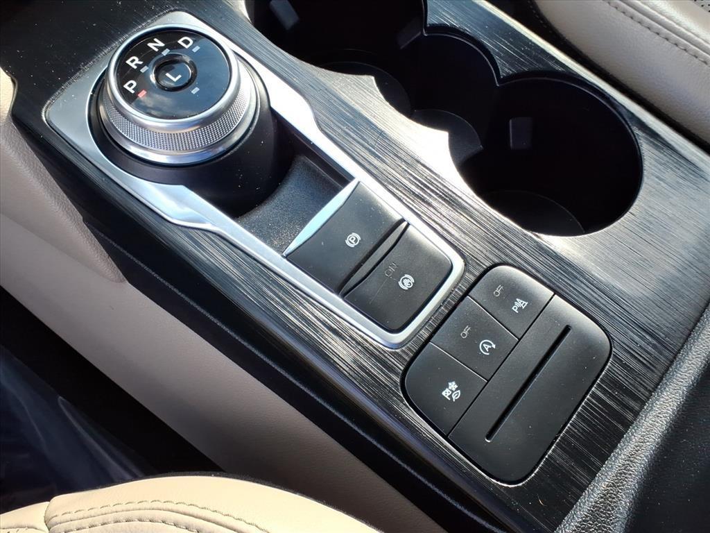 used 2022 Ford Escape car, priced at $23,986