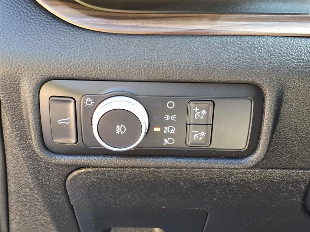 used 2020 Ford Explorer car, priced at $25,192