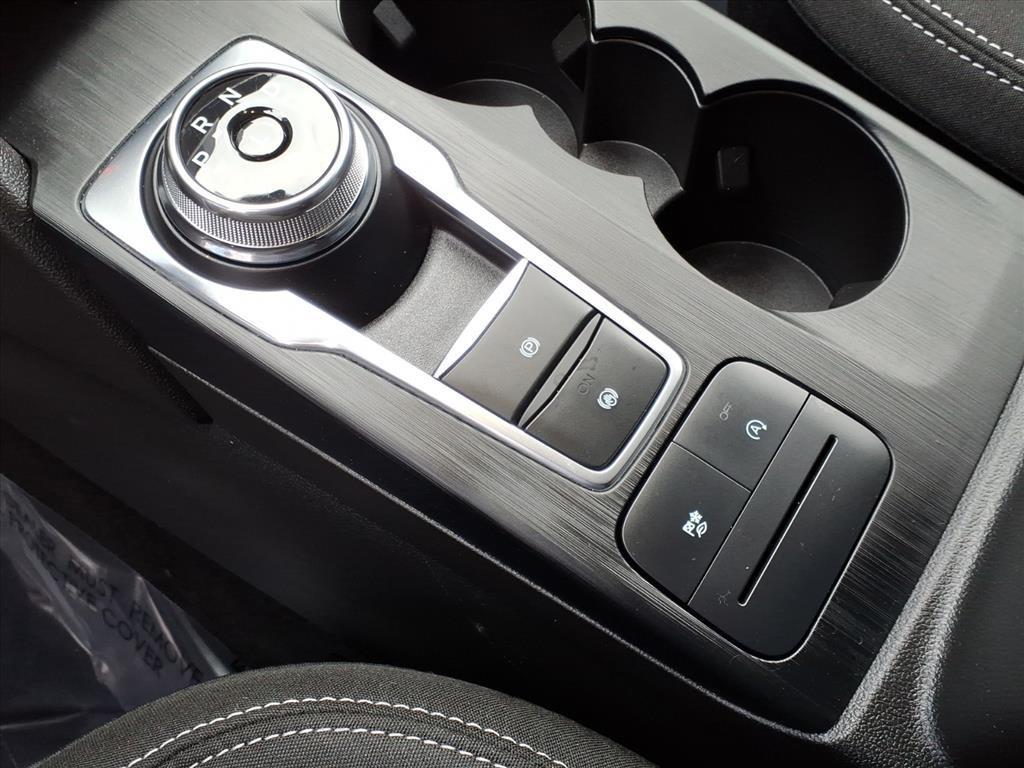 used 2025 Ford Escape car, priced at $25,554