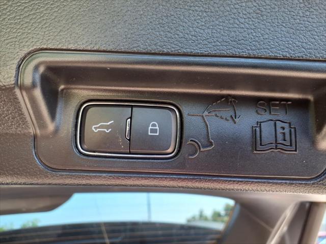 used 2022 Ford Explorer car, priced at $32,316