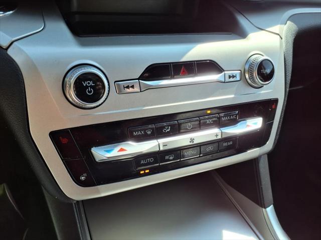 used 2022 Ford Explorer car, priced at $32,316