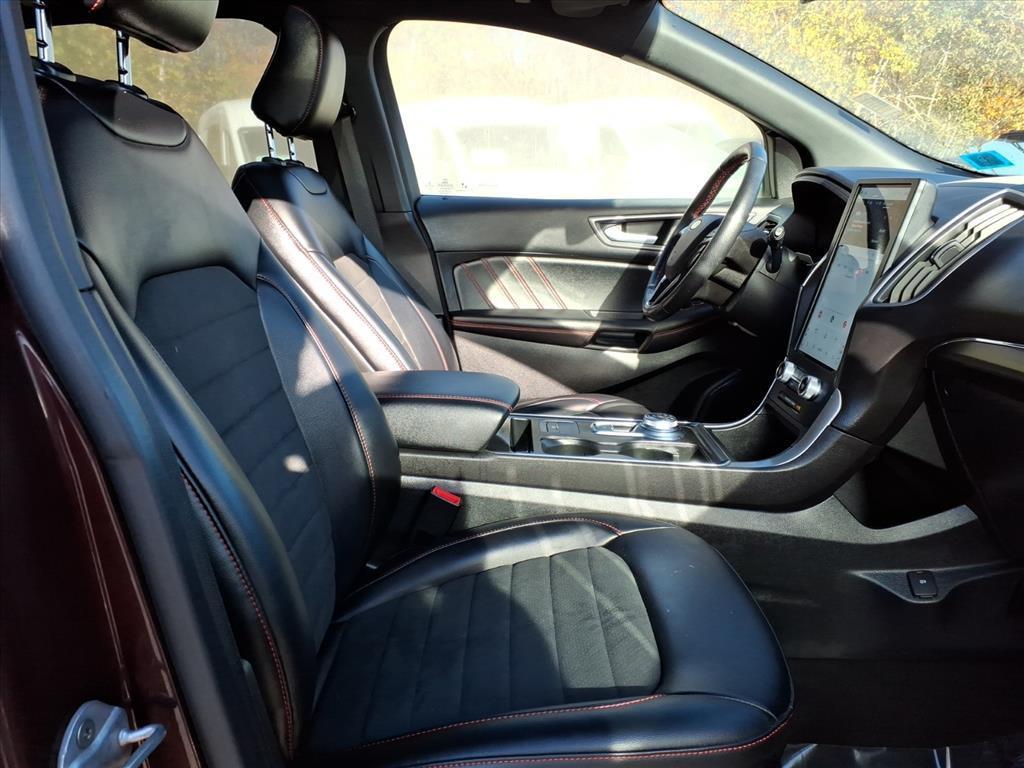 used 2022 Ford Edge car, priced at $25,998