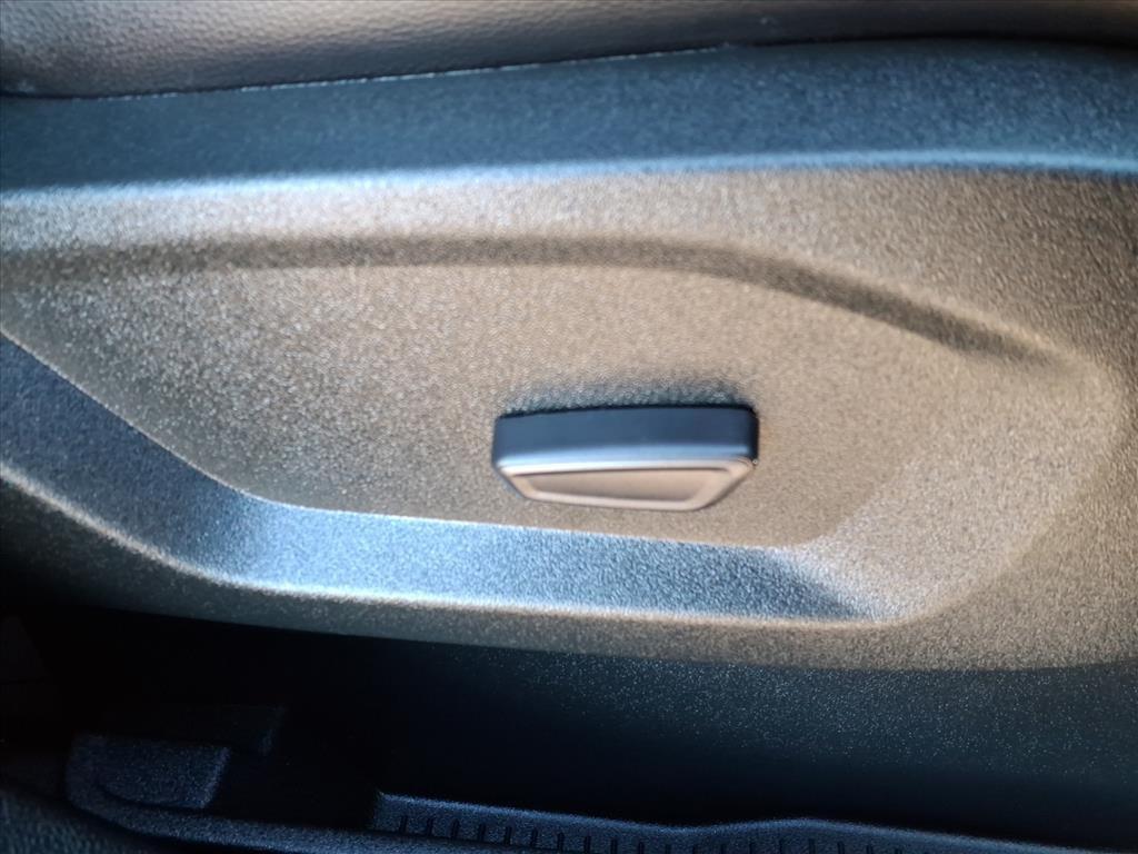 used 2022 Ford Edge car, priced at $25,998