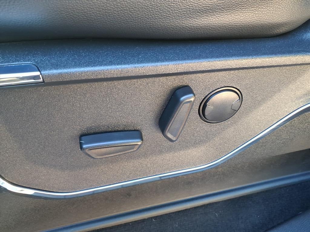 used 2022 Ford F-150 car, priced at $43,647