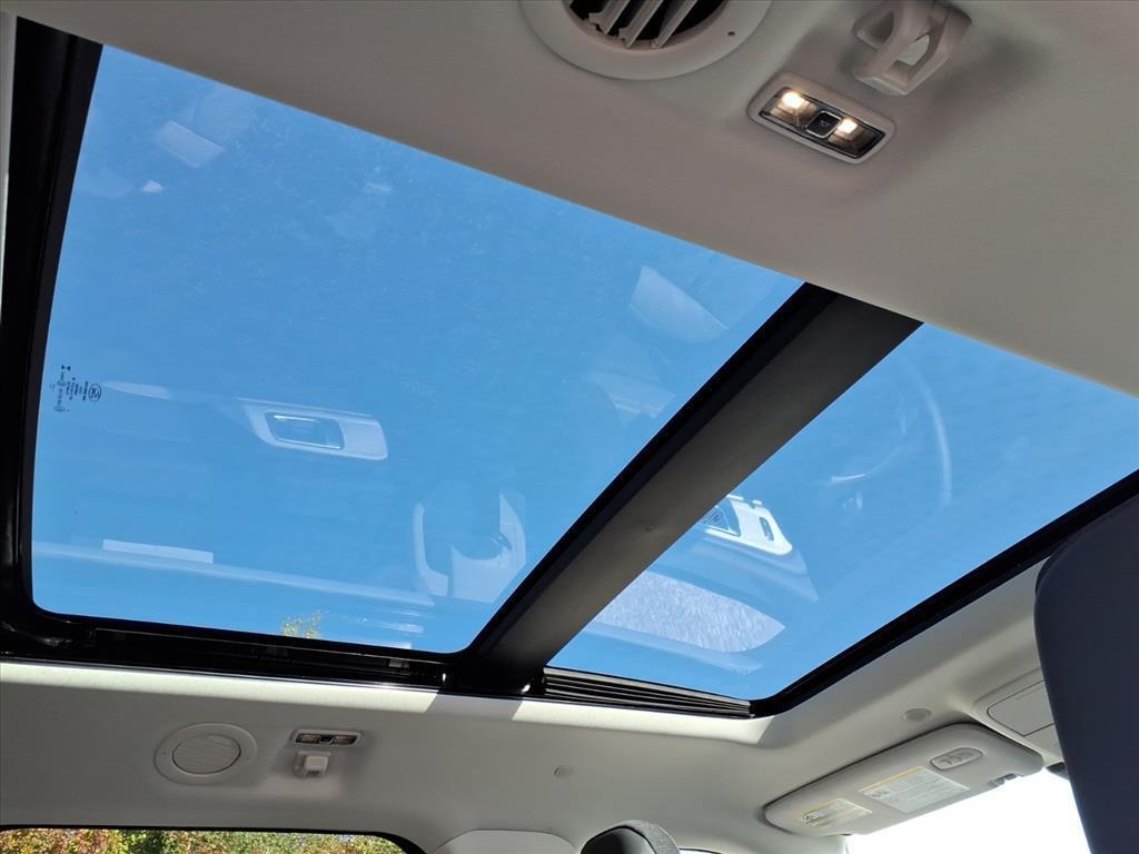 new 2025 Ford Explorer car, priced at $49,950