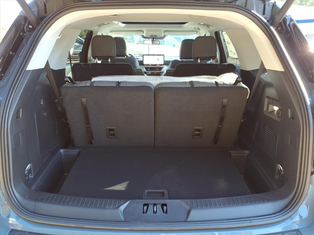 new 2025 Ford Explorer car, priced at $49,950