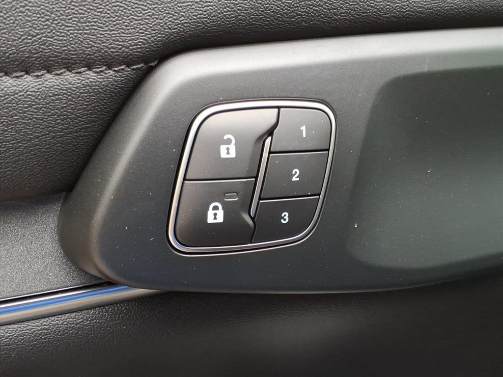 new 2025 Ford Ranger car, priced at $47,501