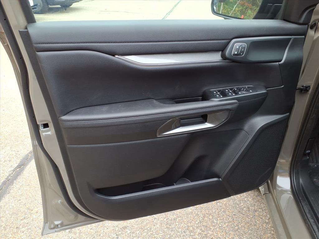 new 2025 Ford Ranger car, priced at $47,501