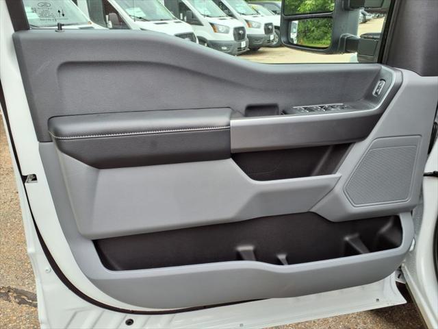 new 2025 Ford F-250 car, priced at $56,985