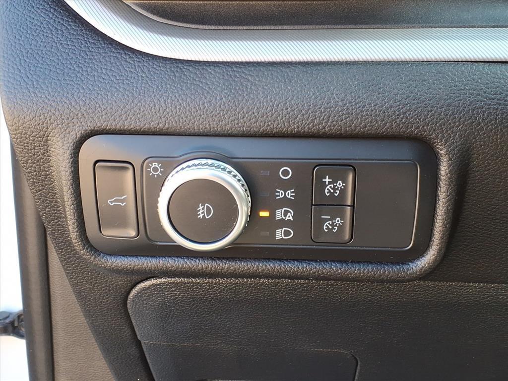 used 2022 Ford Explorer car, priced at $31,875