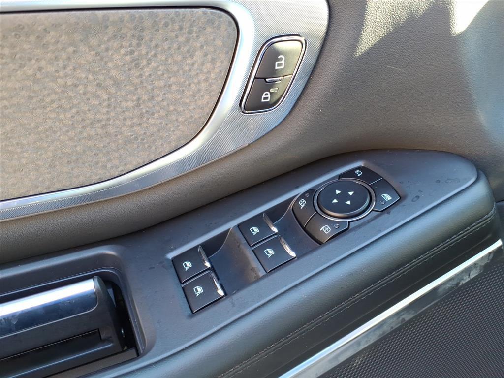 new 2025 Ford Expedition car, priced at $83,040