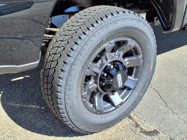 new 2025 Ford F-350 car, priced at $57,800