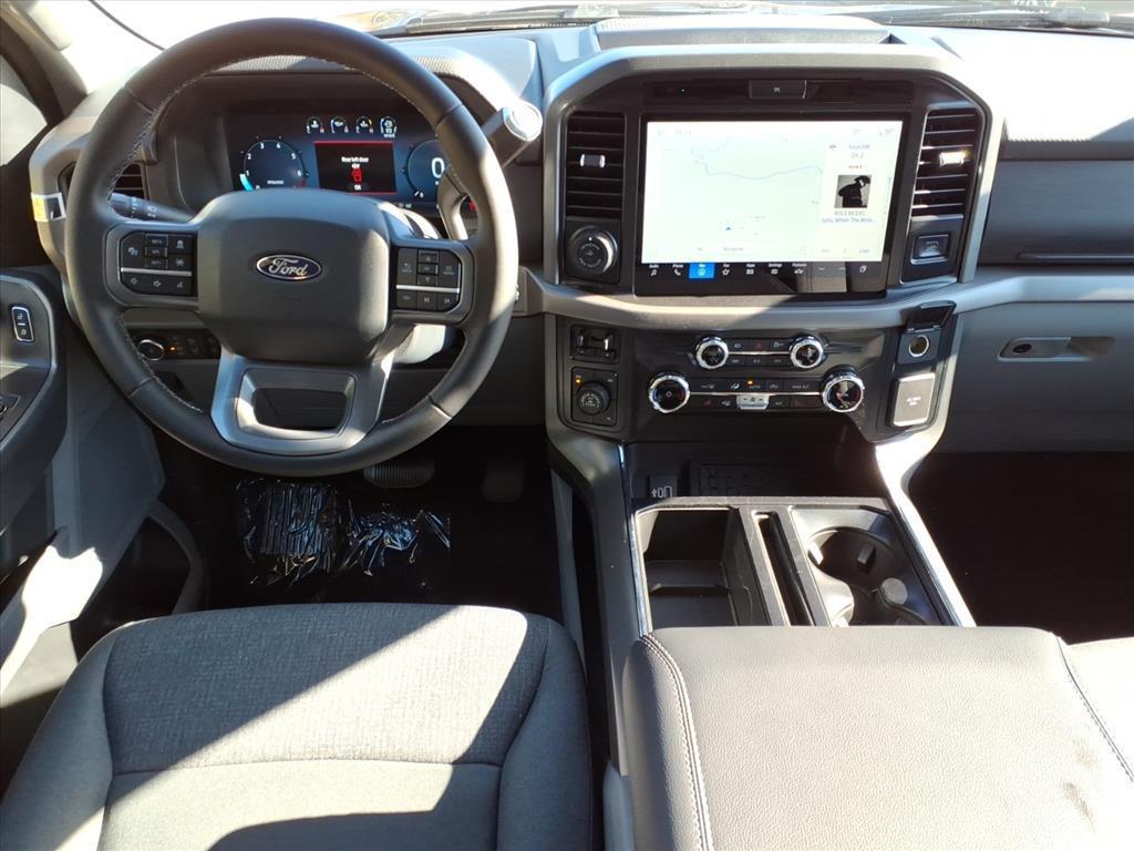new 2025 Ford F-150 car, priced at $61,565