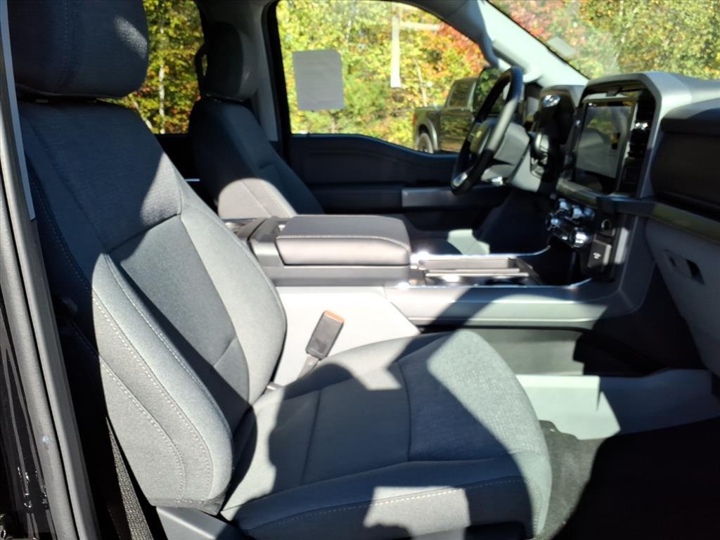 new 2025 Ford F-150 car, priced at $61,565