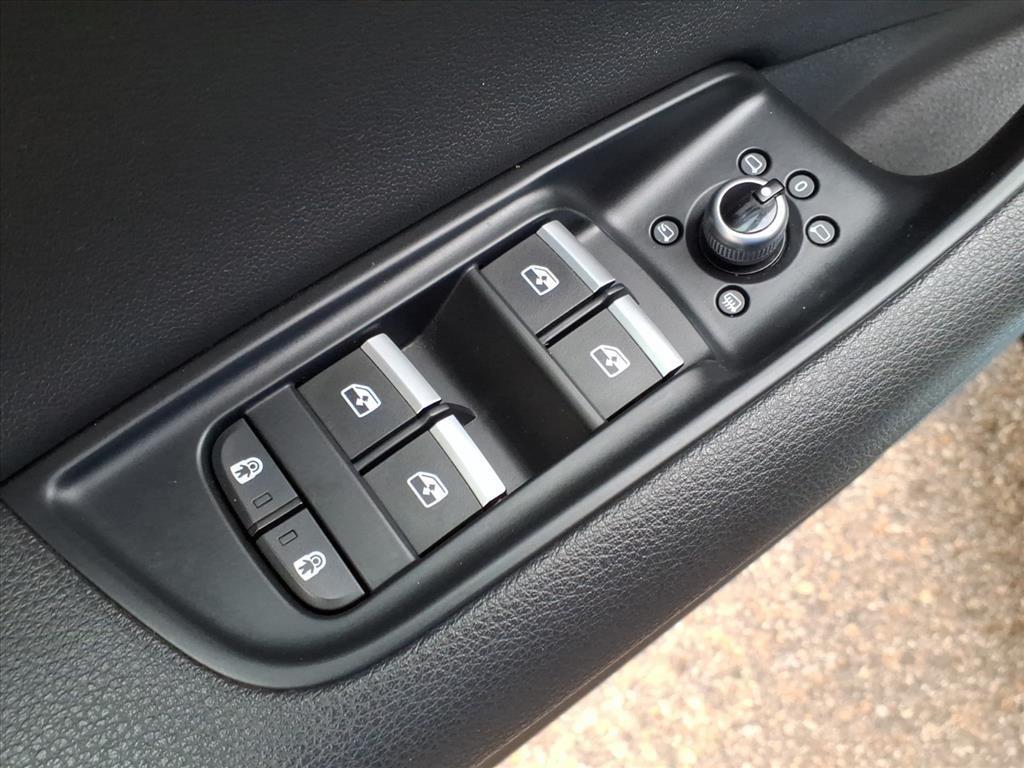 used 2022 Audi Q7 car, priced at $29,800