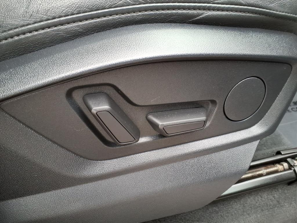 used 2022 Audi Q7 car, priced at $29,800