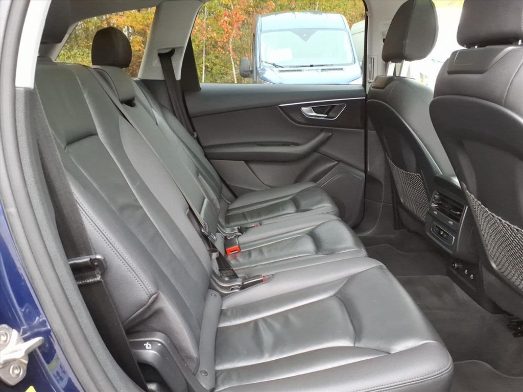 used 2022 Audi Q7 car, priced at $29,800