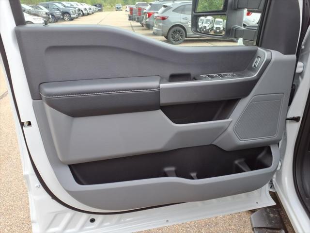 new 2025 Ford F-250 car, priced at $60,110
