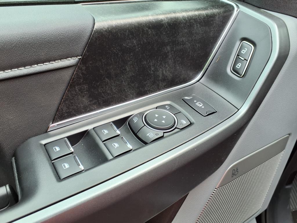 new 2025 Ford F-350 car, priced at $67,120