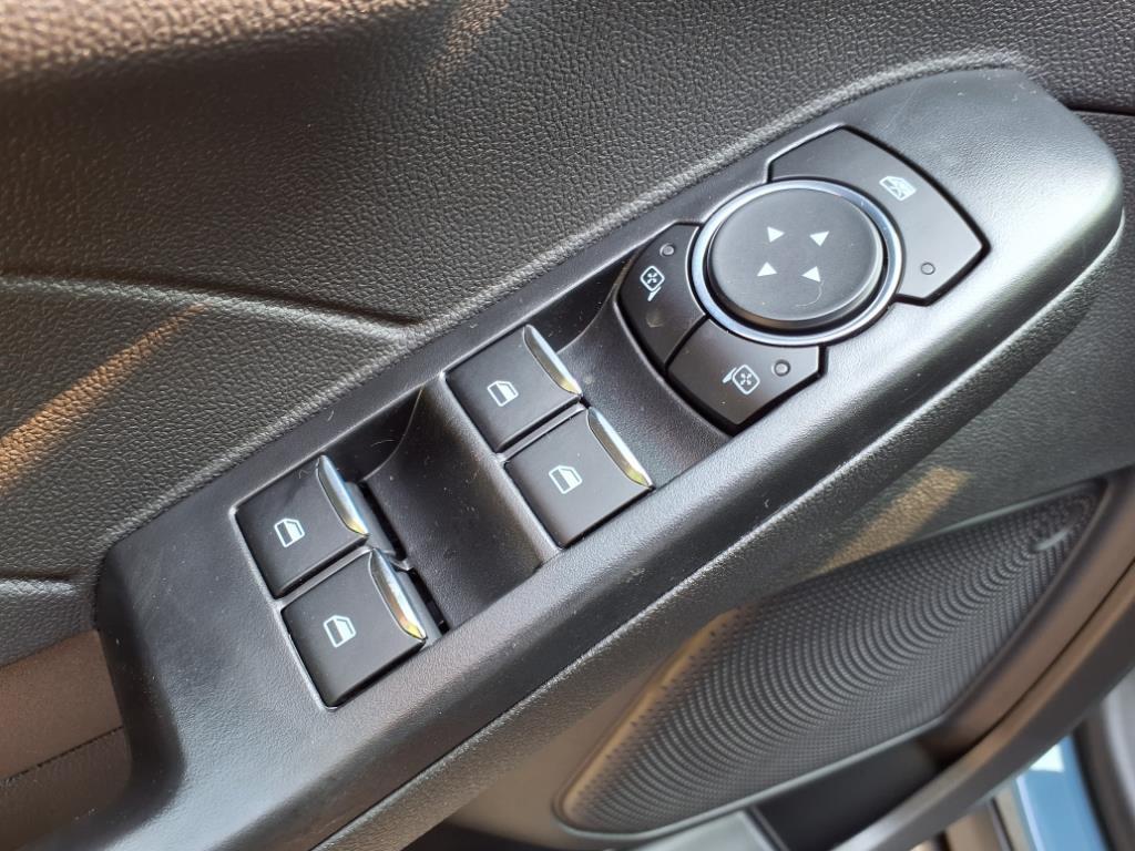 new 2025 Ford Escape car, priced at $27,905