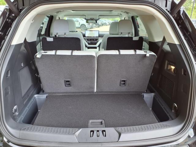 new 2025 Ford Explorer car, priced at $56,010