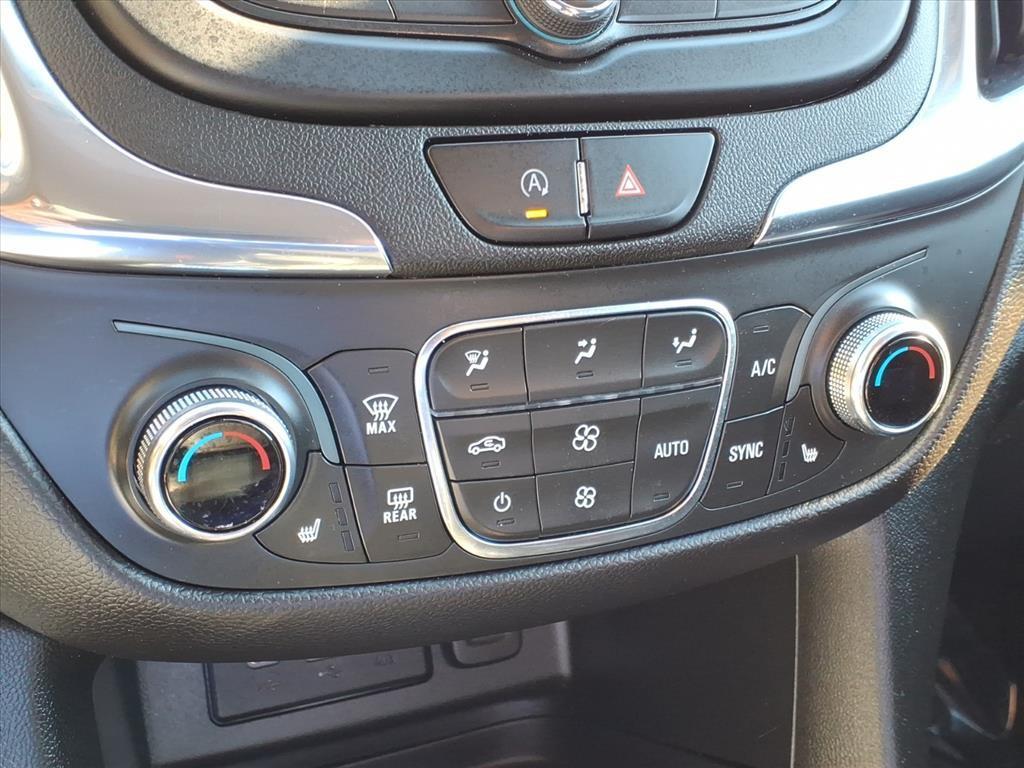 used 2022 Chevrolet Equinox car, priced at $21,500