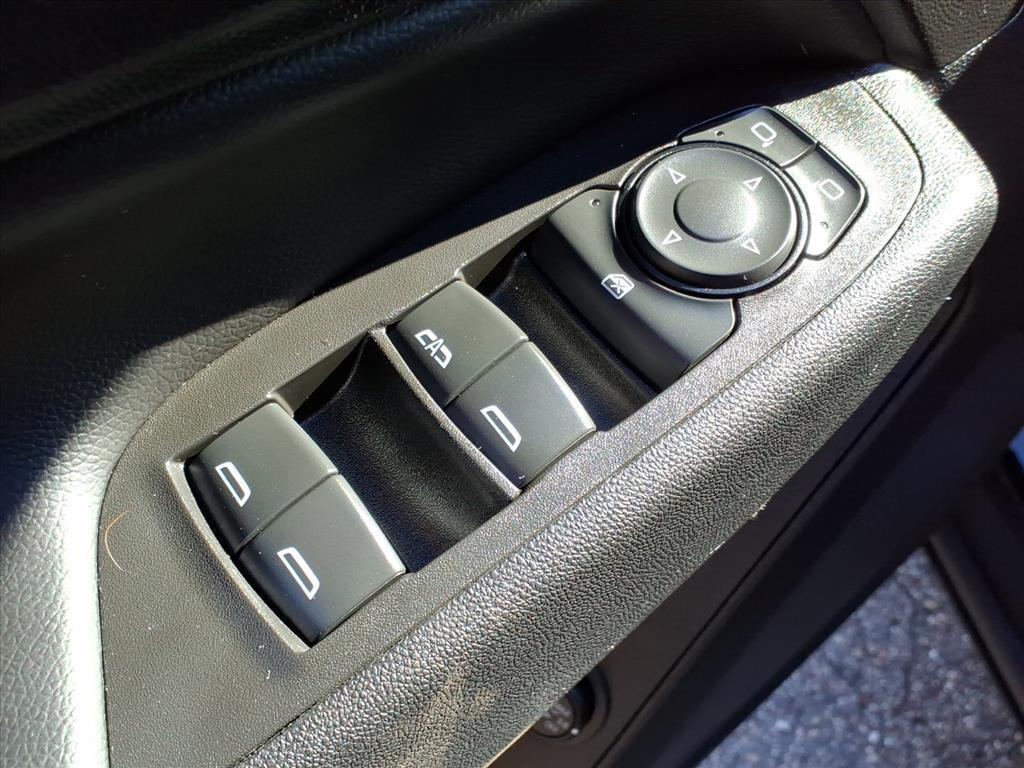 used 2022 Chevrolet Equinox car, priced at $21,500