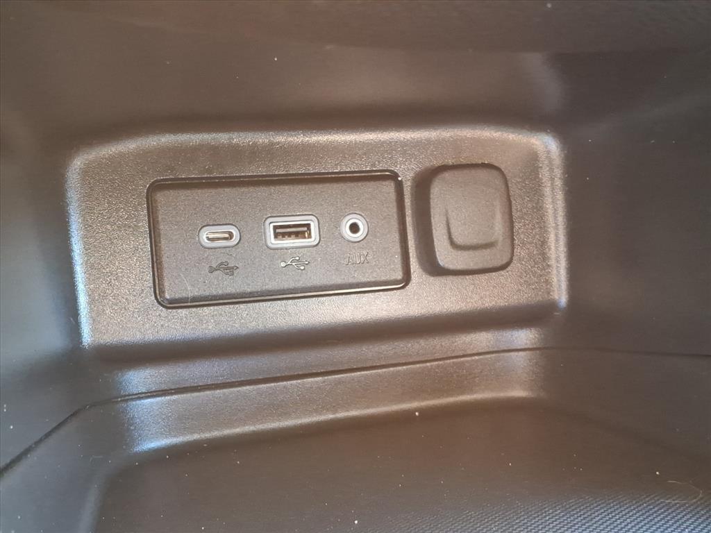 used 2022 Chevrolet Equinox car, priced at $21,500