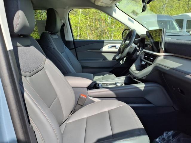 new 2025 Ford Explorer car, priced at $44,680