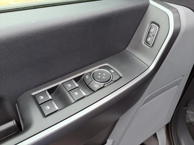 new 2025 Ford F-250 car, priced at $55,930