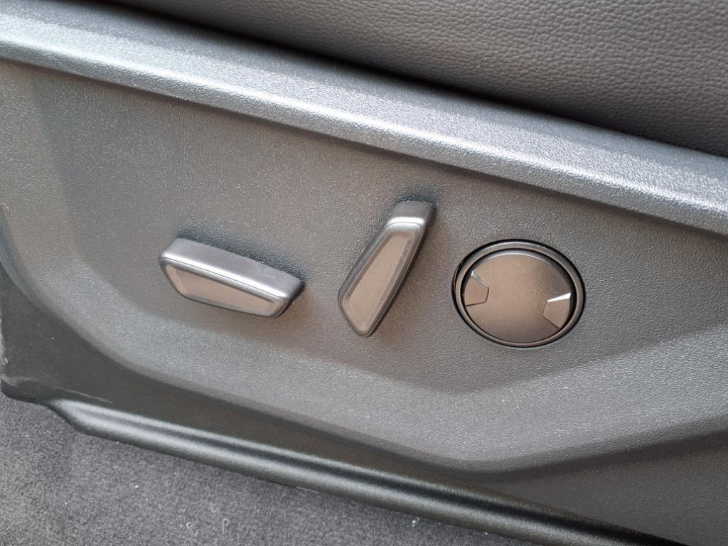 new 2025 Ford F-350 car, priced at $85,985