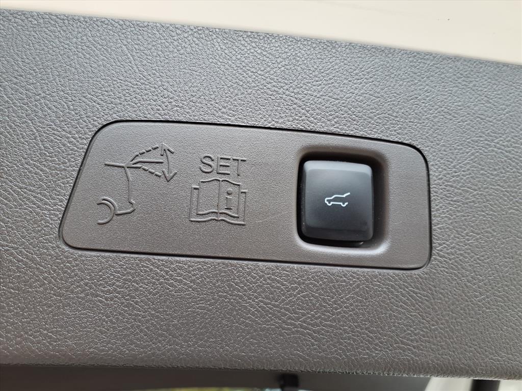 used 2022 Lincoln Corsair car, priced at $28,998