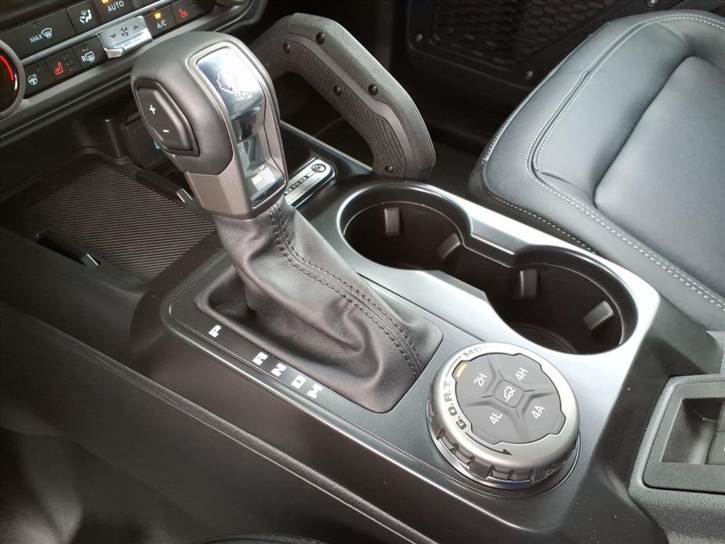 new 2025 Ford Bronco car, priced at $60,174