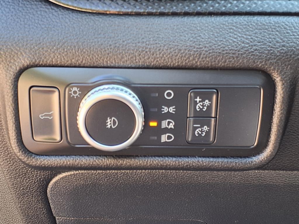 used 2022 Ford Explorer car, priced at $37,442