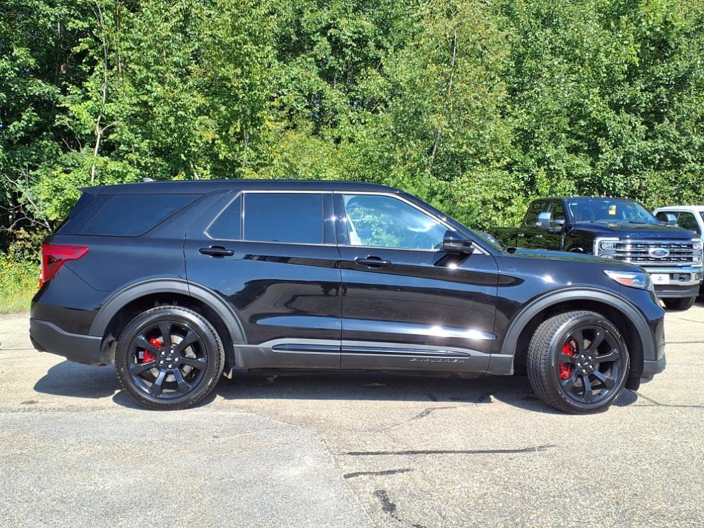 used 2022 Ford Explorer car, priced at $37,442