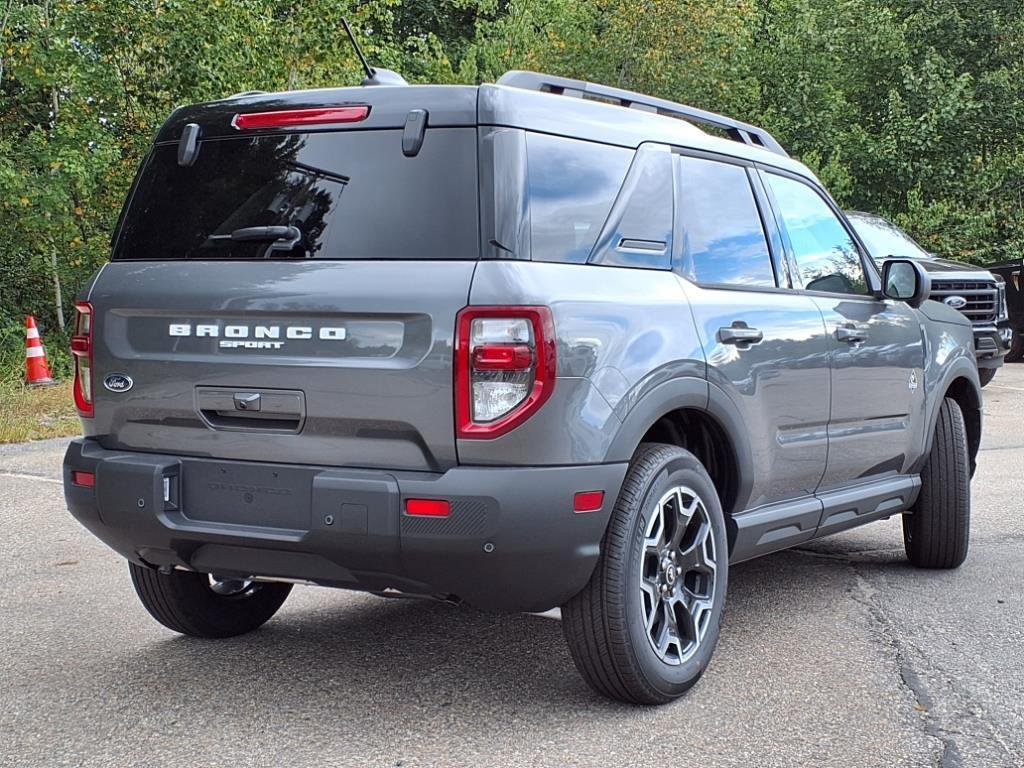 new 2025 Ford Bronco Sport car, priced at $38,130