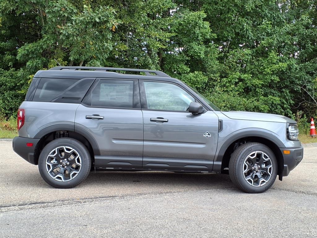 new 2025 Ford Bronco Sport car, priced at $38,130