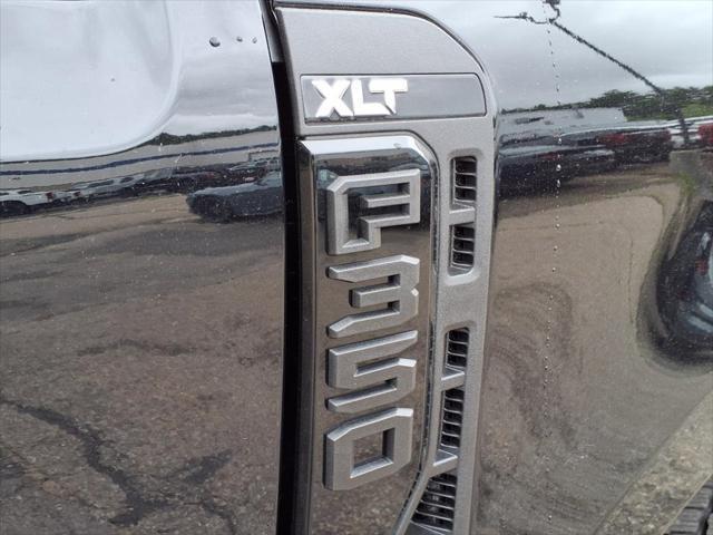 new 2025 Ford F-350 car, priced at $66,465