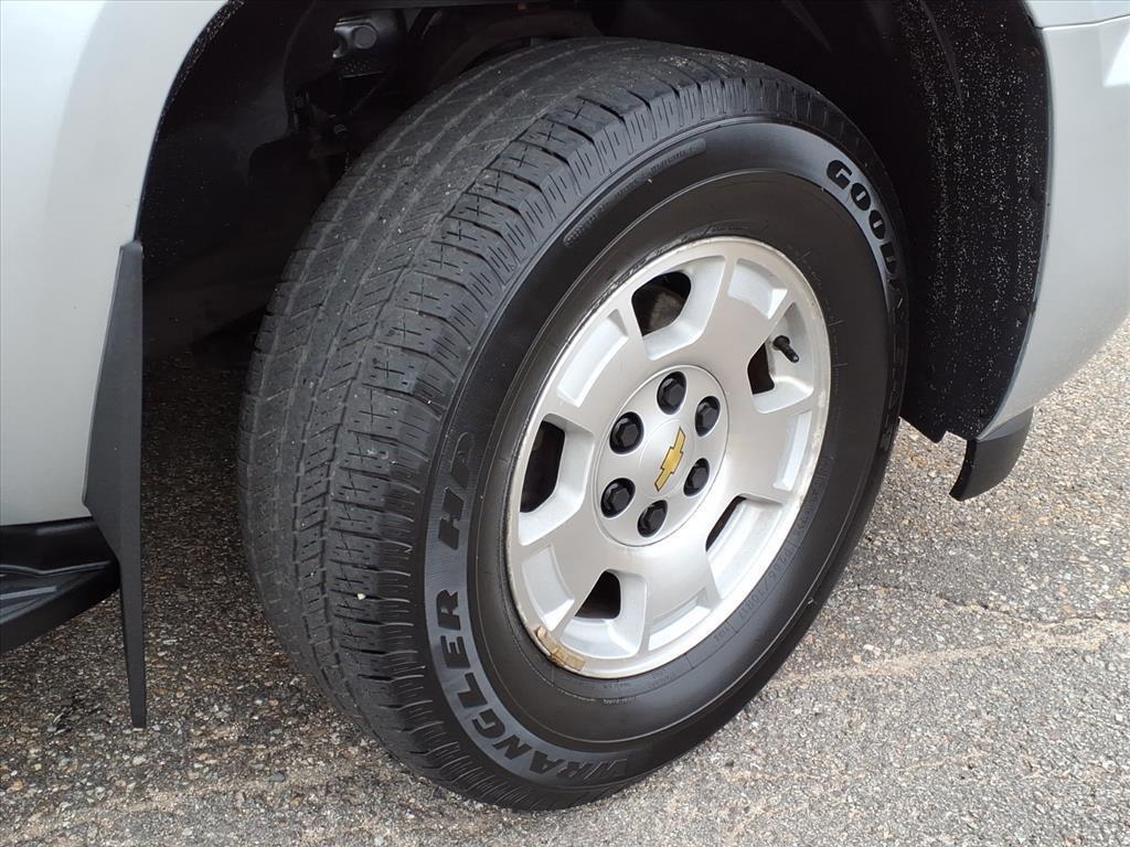 used 2014 Chevrolet Tahoe car, priced at $16,950