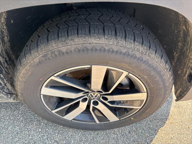 used 2023 Volkswagen Atlas car, priced at $28,621