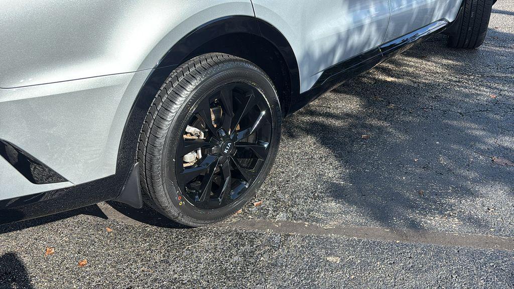 used 2021 Kia Sorento car, priced at $20,089